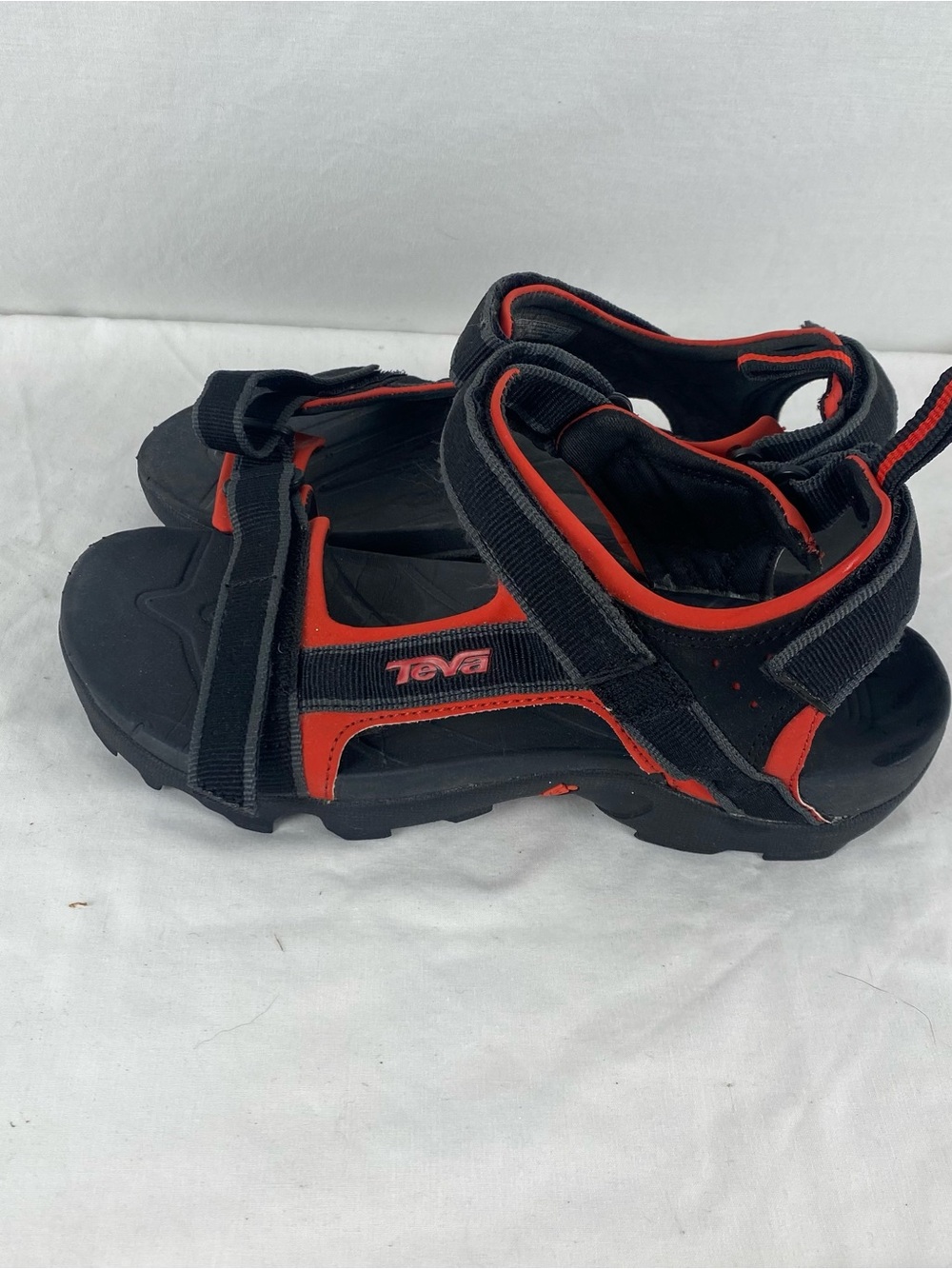 Teva Youth Size 5 Sport Hiking Sandals Black Red Hook & Loop